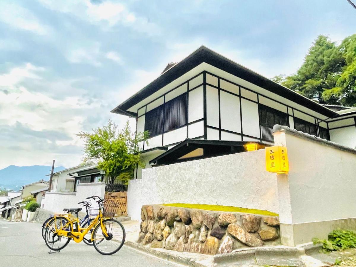 Miyajima Guest House Mikuniya Itsukushima Extérieur photo