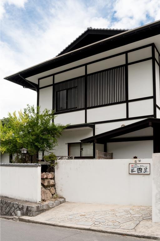 Miyajima Guest House Mikuniya Itsukushima Extérieur photo